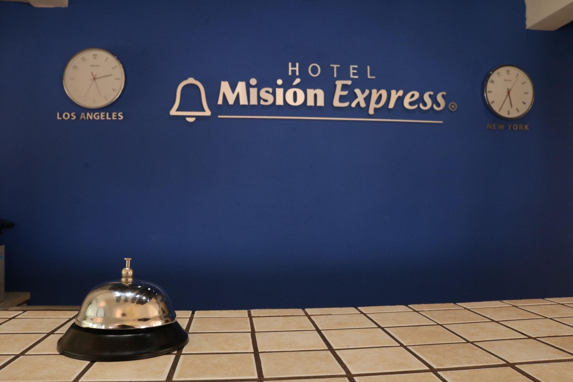 Mision Express Saltillo Zewnętrze zdjęcie